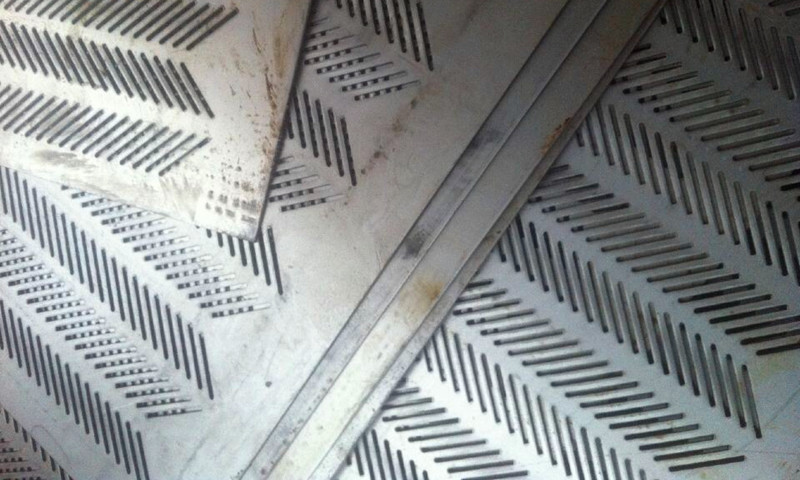 鋁板八字孔洞洞板產(chǎn)品展示