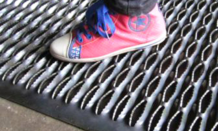 起鼓防滑板產品展示